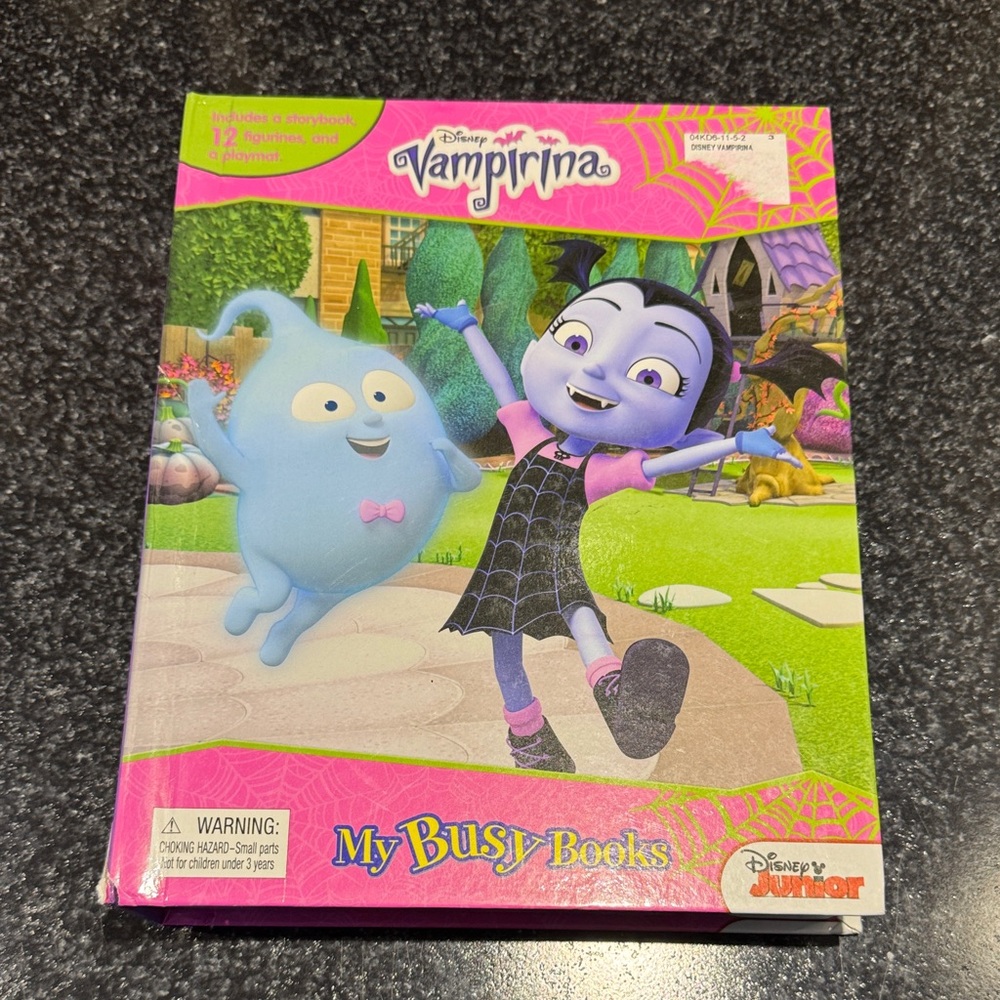 Disney Vampirina My Busy Books - Pink and Green